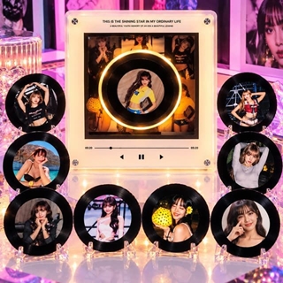 Reproductor musical KPOP con luz LED y 9 mini discos NFC de LISA - Imagen 1